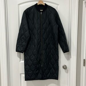 Everlane Renew Quilted Longline Puffer M